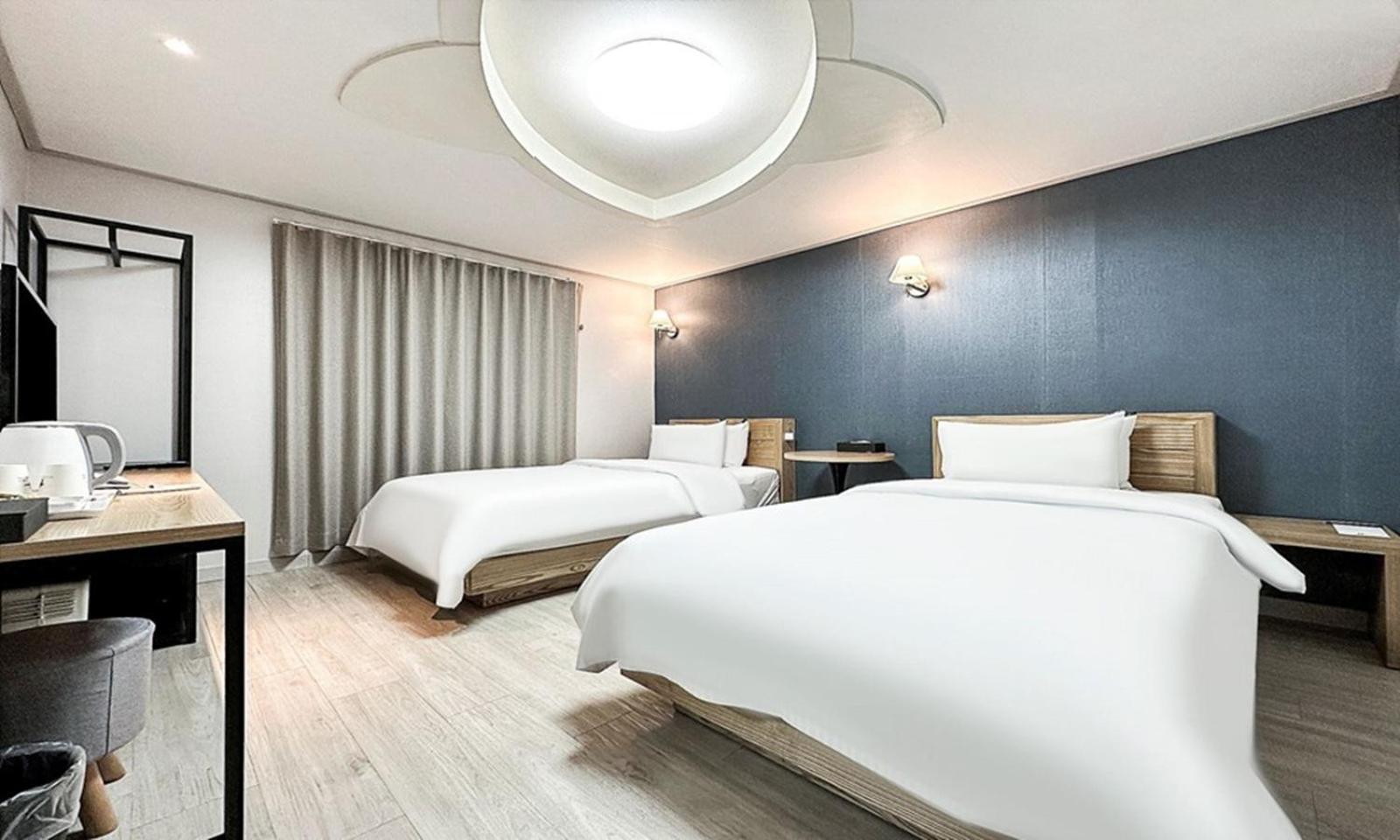 Gumi Time Hotel ภายนอก รูปภาพ