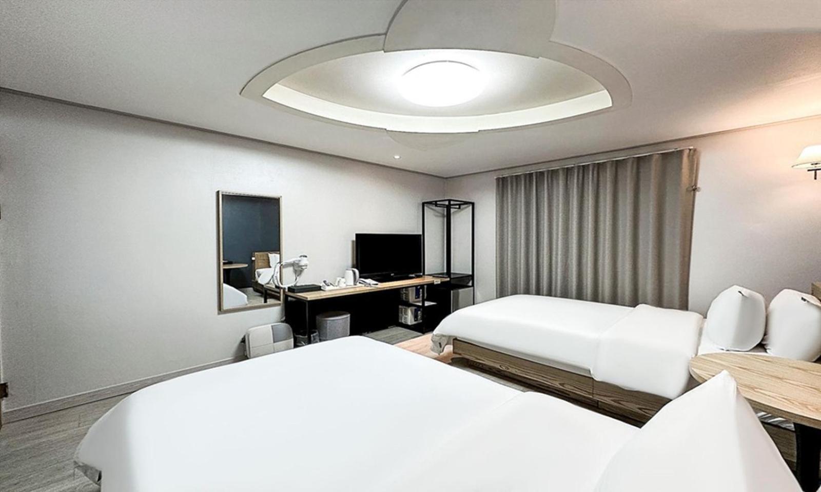Gumi Time Hotel ภายนอก รูปภาพ