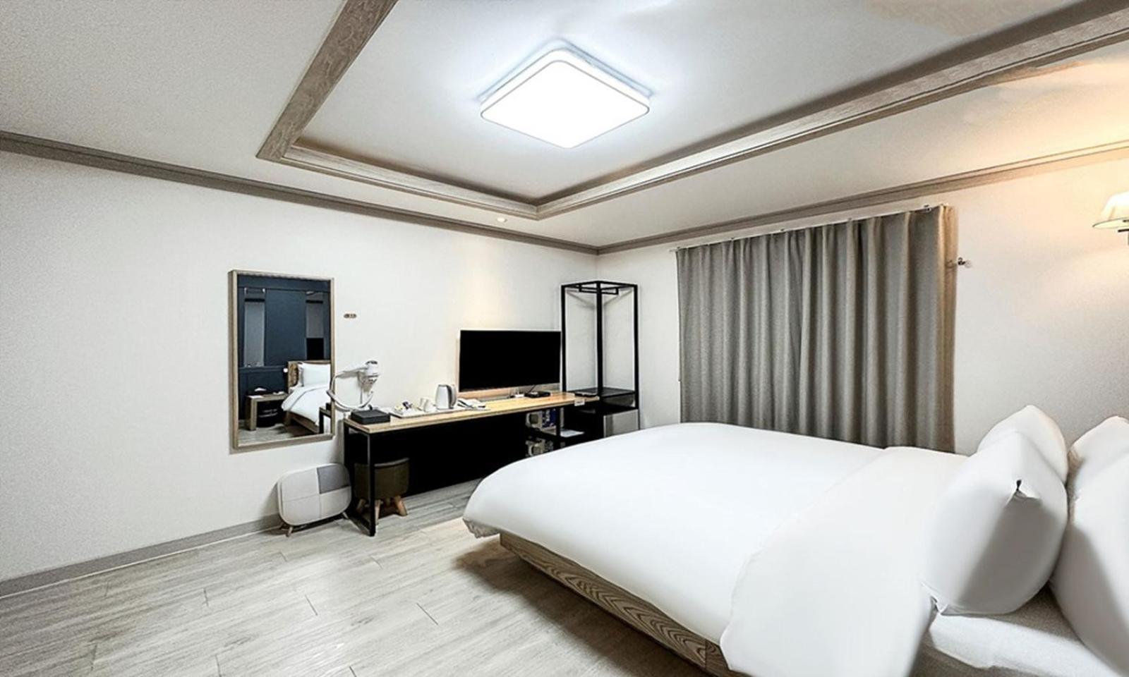 Gumi Time Hotel ภายนอก รูปภาพ