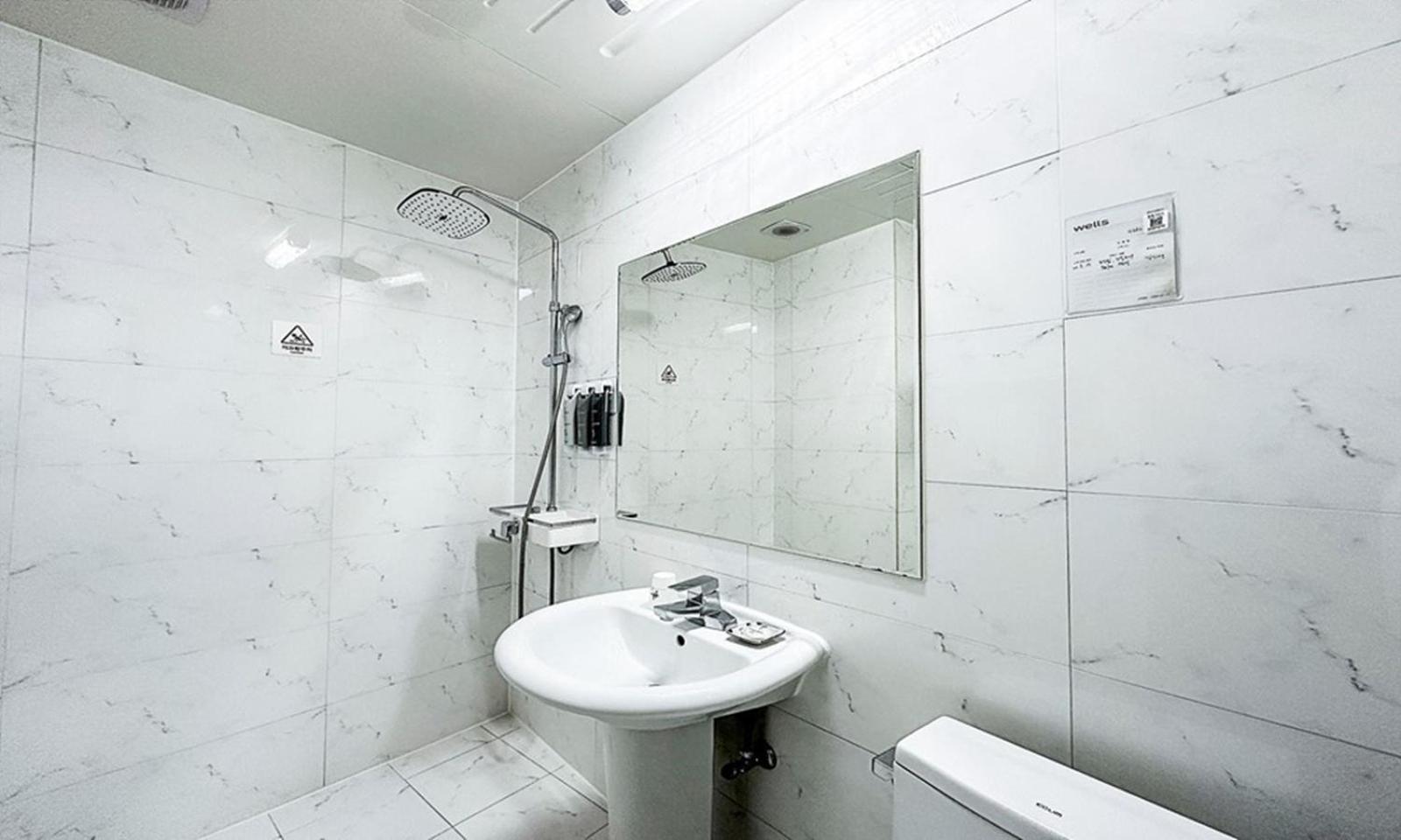 Gumi Time Hotel ภายนอก รูปภาพ